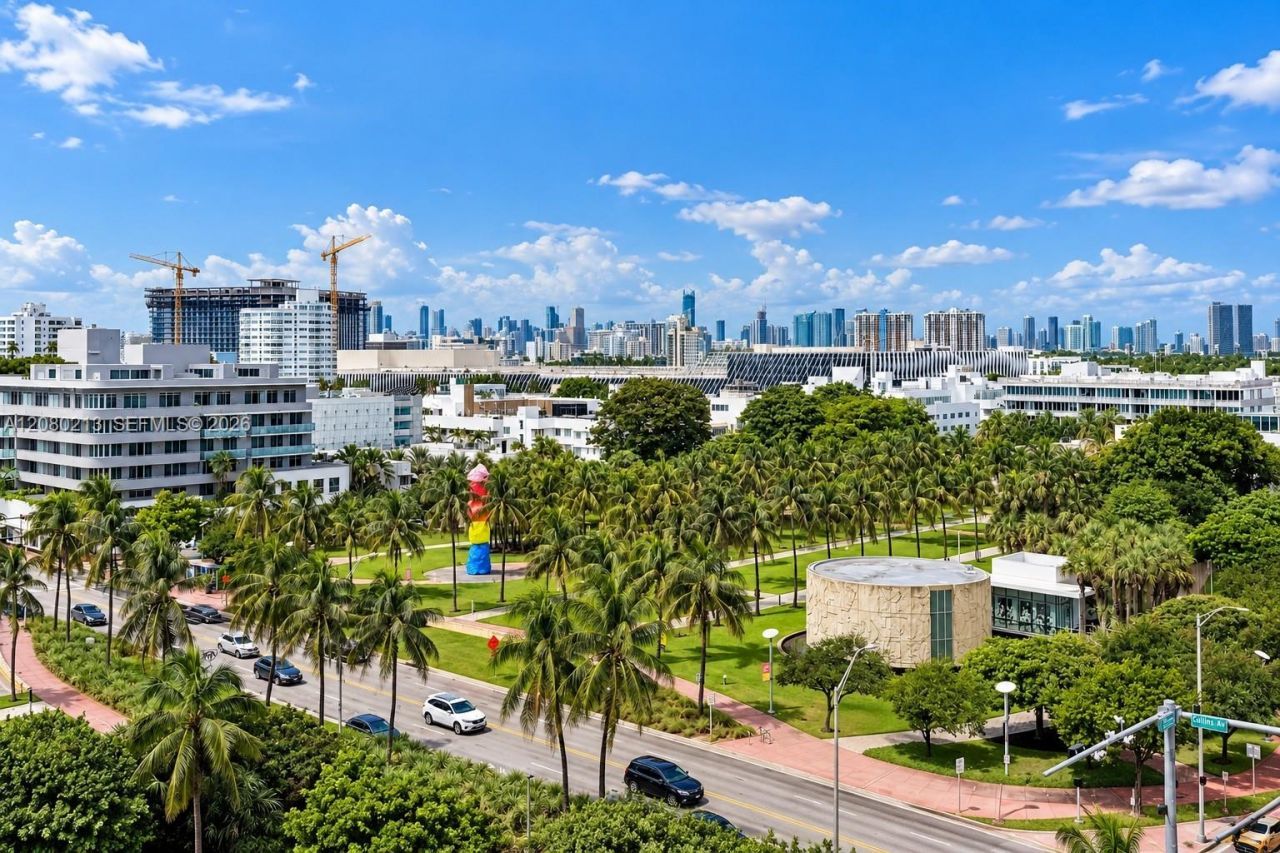 2201 Collins Ave, Unit 807, Miami Beach, FL 33139 Photo