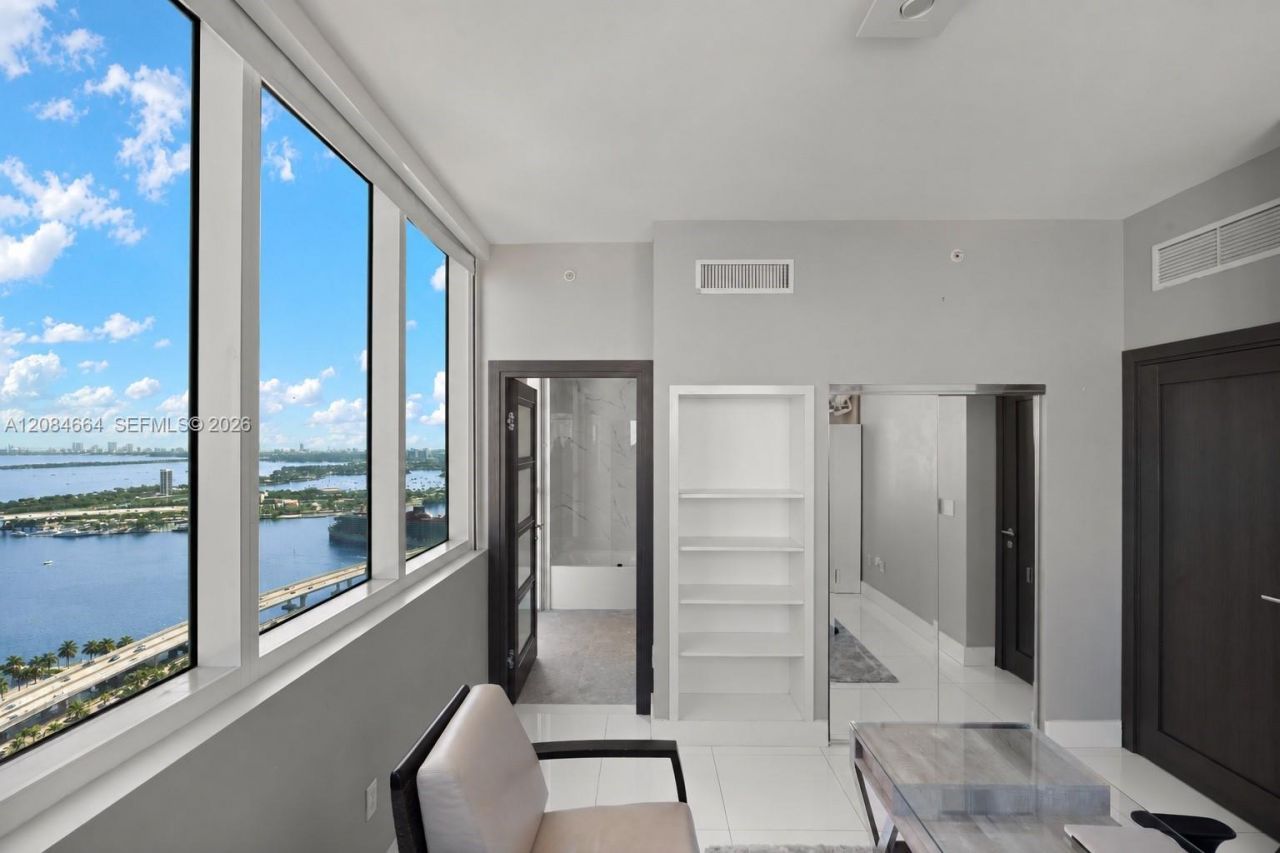 244 Biscayne Blvd , Unit PH4908, Miami, FL 33132 Photo
