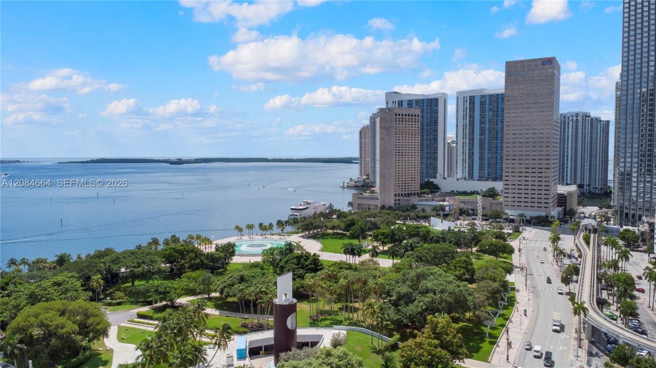 244 Biscayne Blvd , Unit PH4908, Miami, FL 33132 Photo