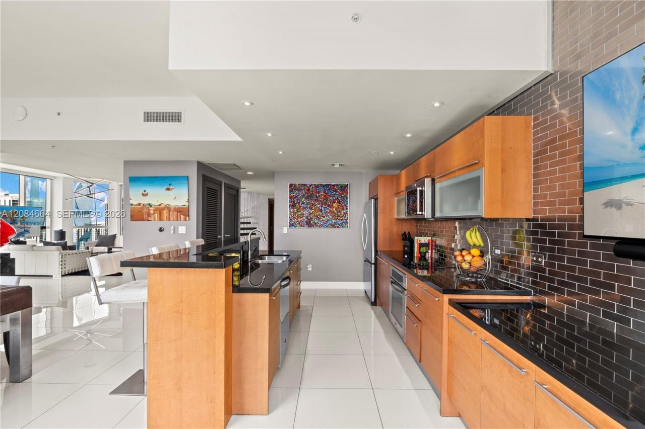 244 Biscayne Blvd , Unit PH4908, Miami, FL 33132 Photo