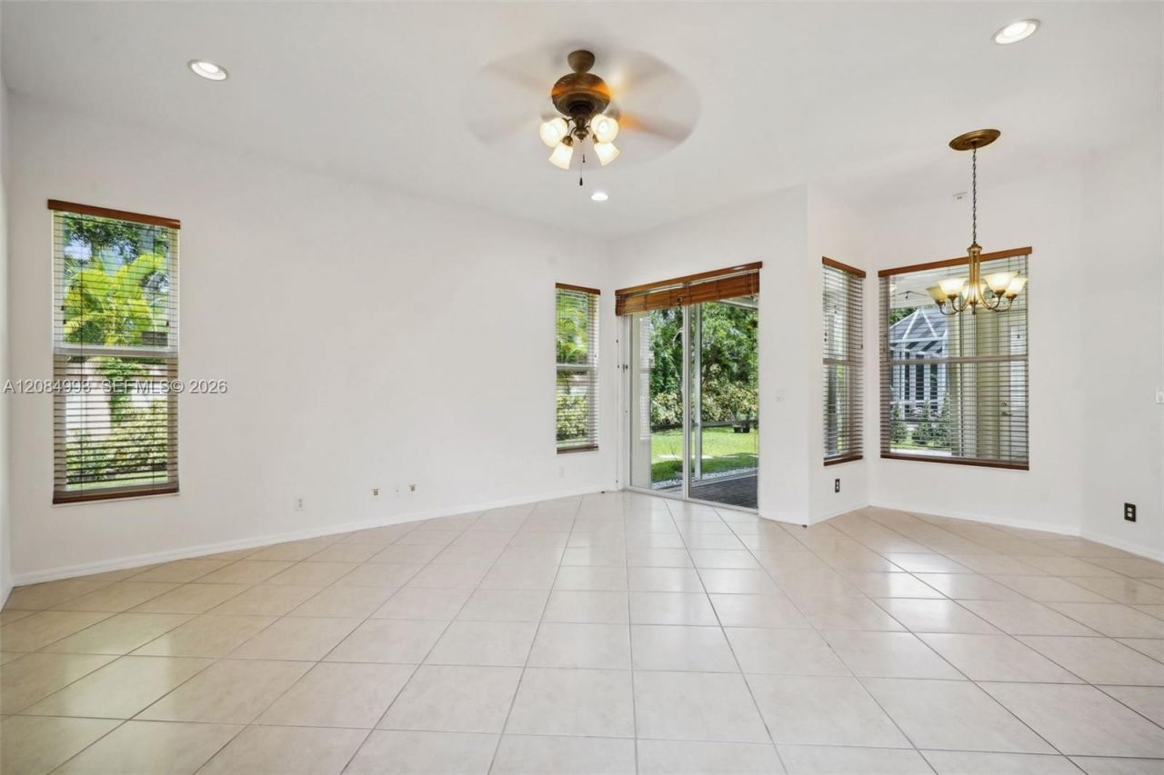 4460 Mariners Cove Dr, Wellington, FL 33449 Photo