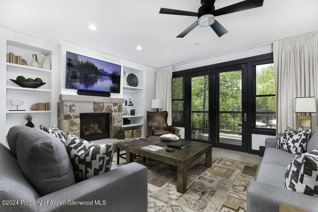 0239 Snowmass Club Circle, Unit 126, Snowmass Village, CO 81615 Main Photo