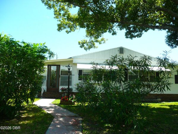 5423 Orange Avenue, Port Orange, FL 32127