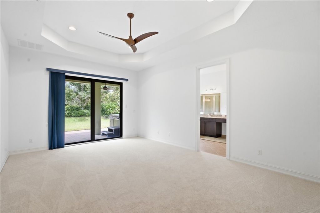 4678 56th Lane, Vero Beach, FL 32967 Photo