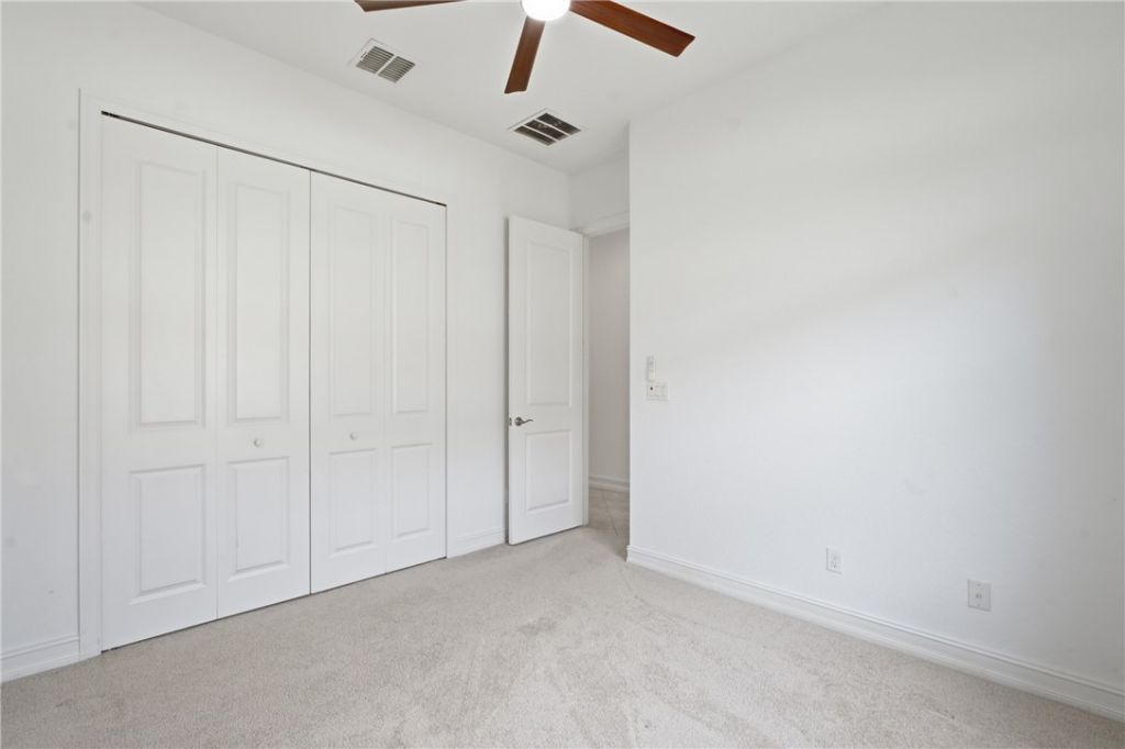 4678 56th Lane, Vero Beach, FL 32967 Photo