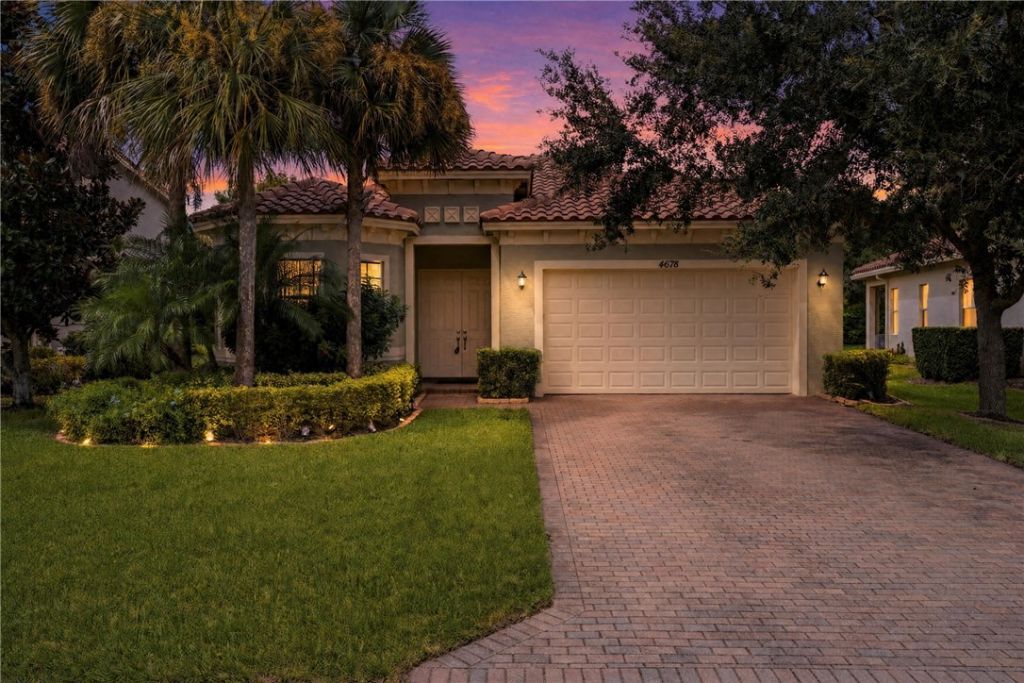 4678 56th Lane, Vero Beach, FL 32967 Photo