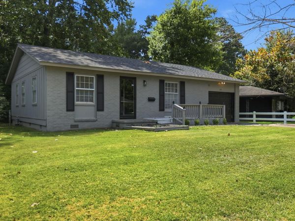 2911 Wynne Drive, Little Rock, AR 72204