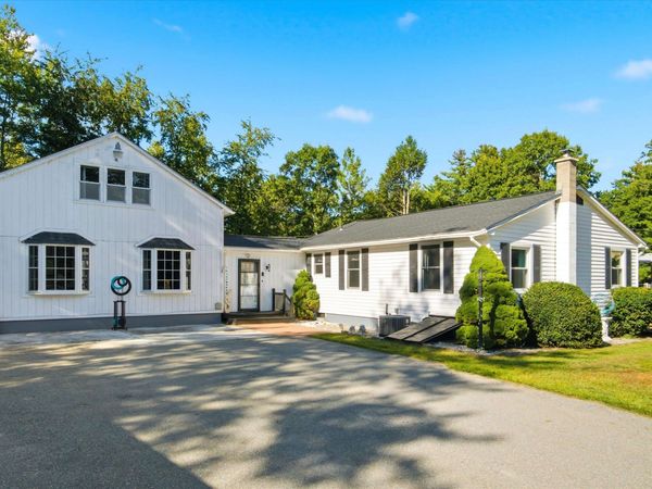 150 Wallace Road, Bedford, NH 03110
