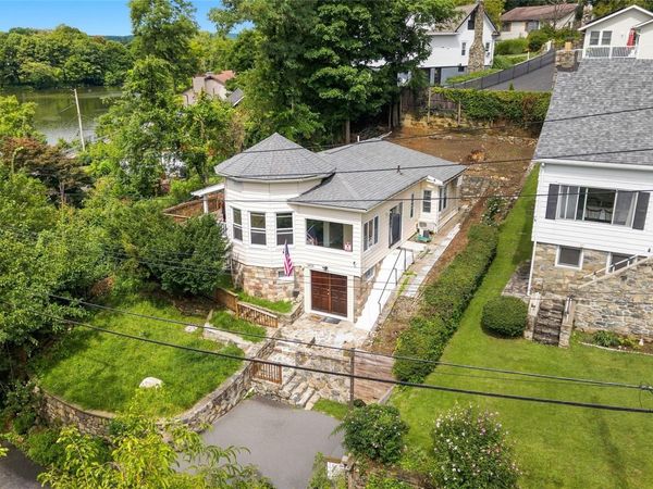 3404 Mohegan Avenue , Mohegan Lake, NY 10547