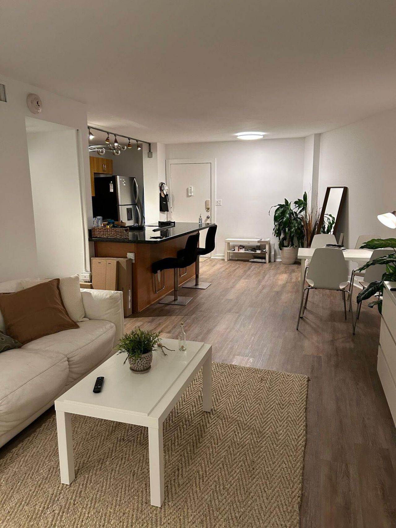 1881 Washington Avenue, Unit 8E, Miami Beach, FL 33139 Photo