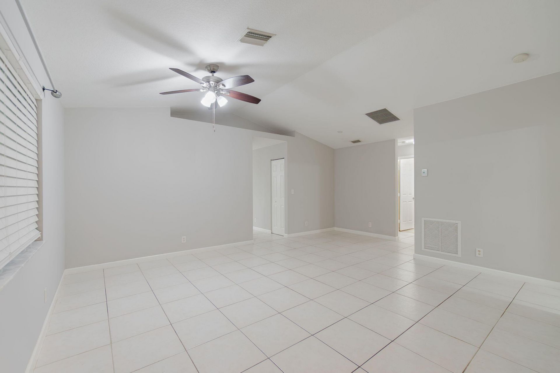622 Lytle Street, West Palm Beach, FL 33405 Photo