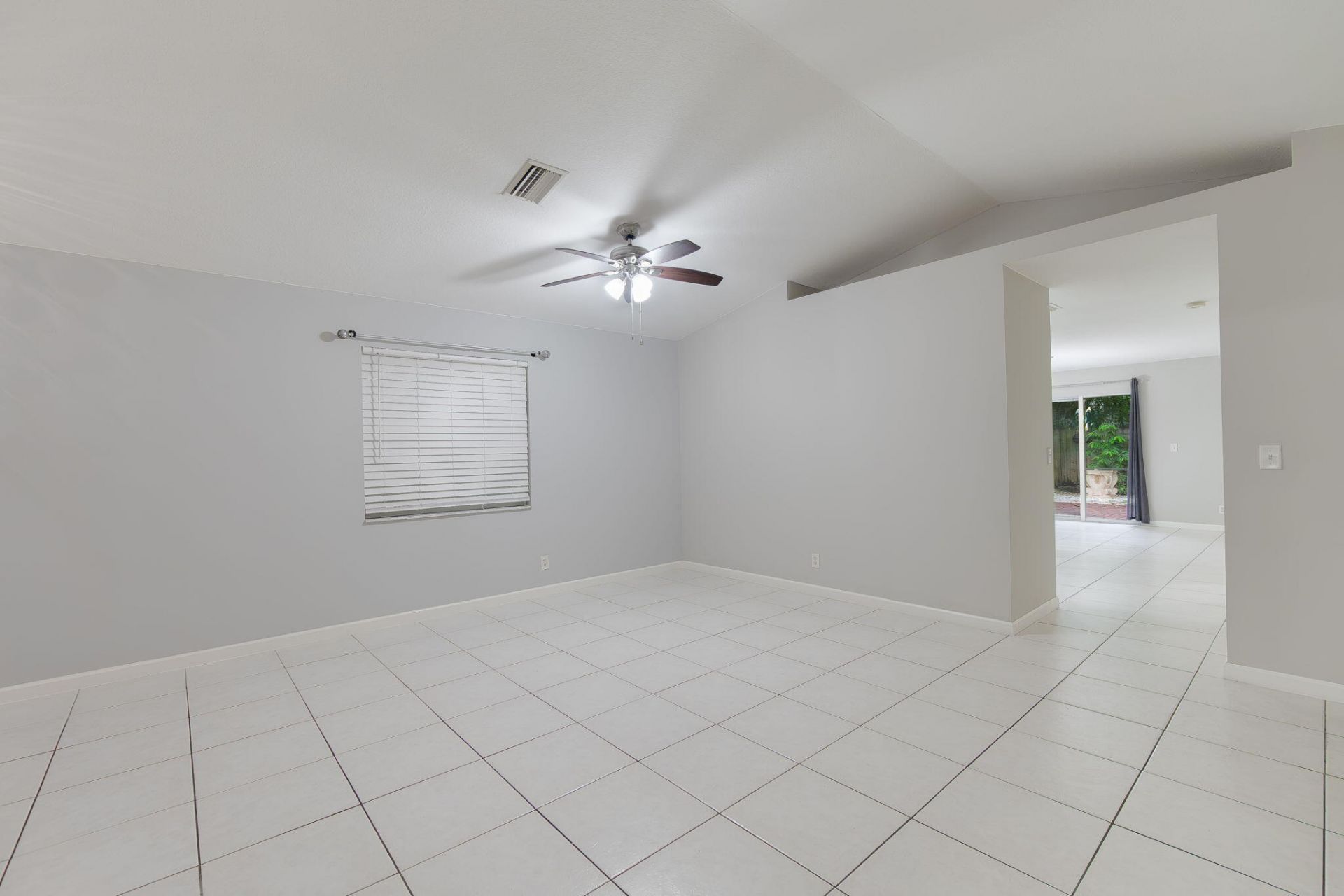 622 Lytle Street, West Palm Beach, FL 33405 Photo