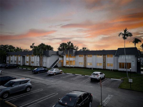 8400 W Sample Road, Unit 203, Coral Springs, FL 33065