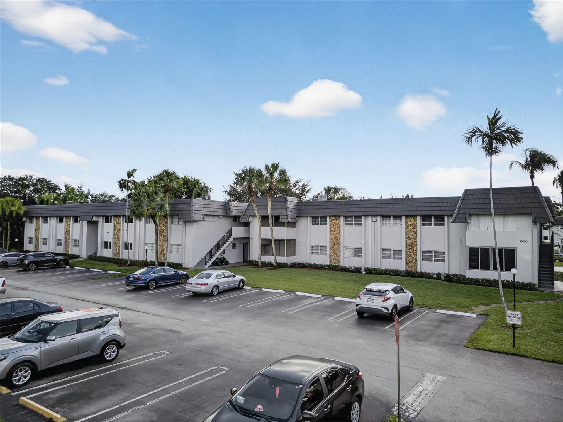 8400 W Sample Road, Unit 203, Coral Springs, FL 33065 Photo