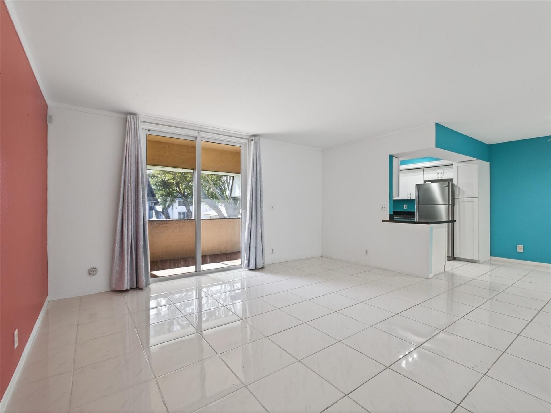 8400 W Sample Road, Unit 203, Coral Springs, FL 33065 Photo