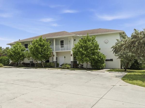 105 2nd Street, Unit 2, Lake Park, FL 33403