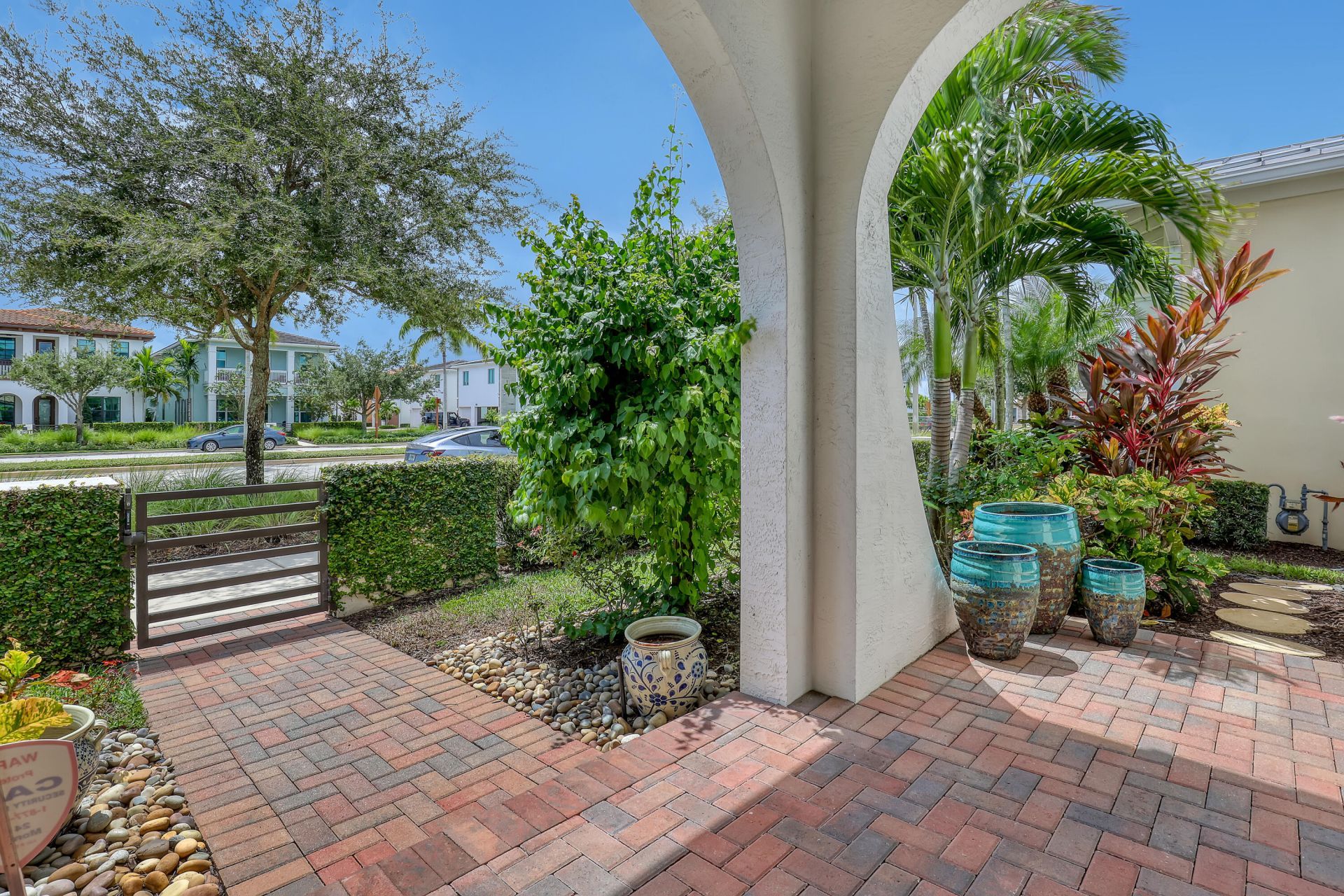 5065 Grandiflora Road, Palm Beach Gardens, FL 33418 Photo