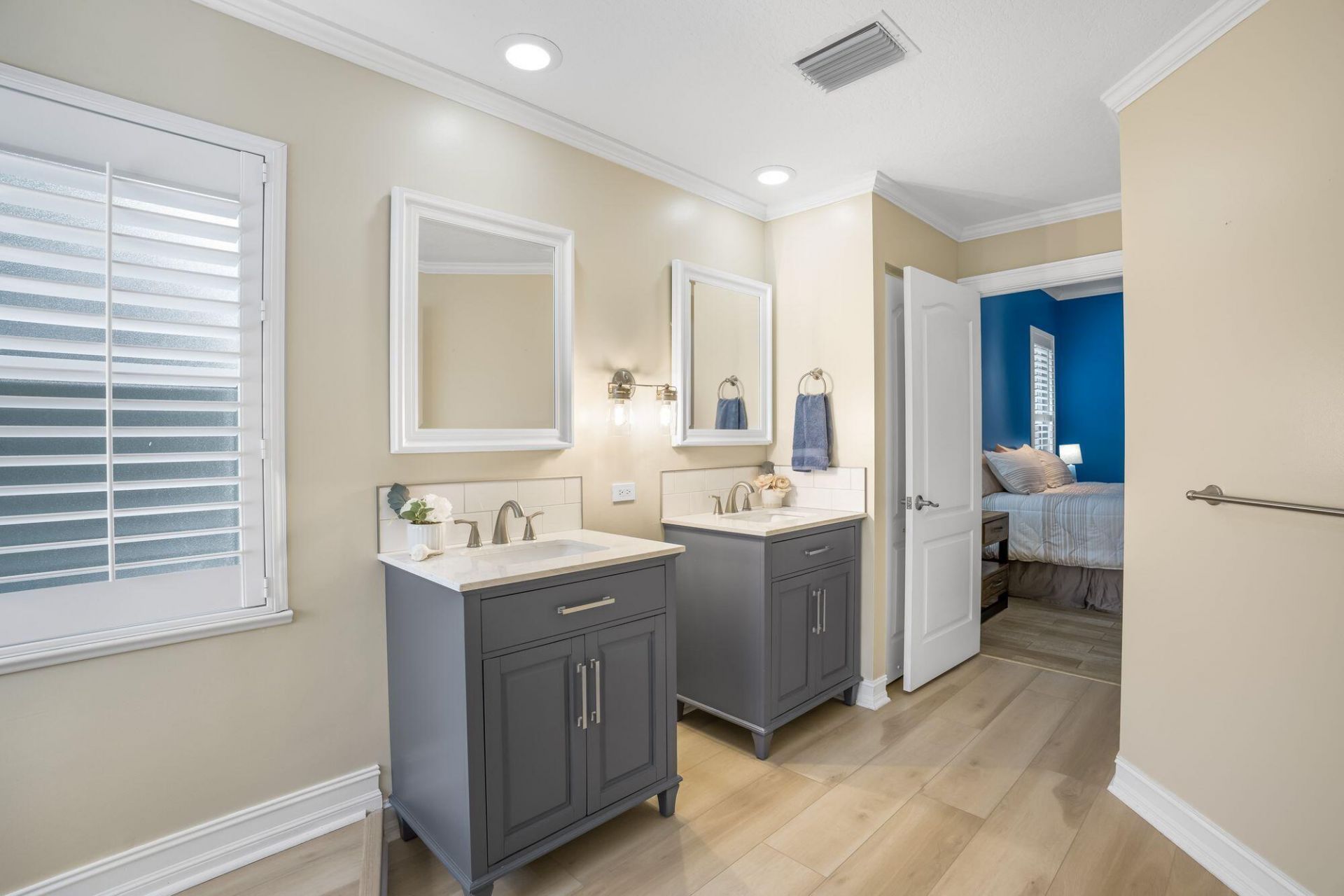 4390 2nd Square Sw, Vero Beach, FL 32968 Photo