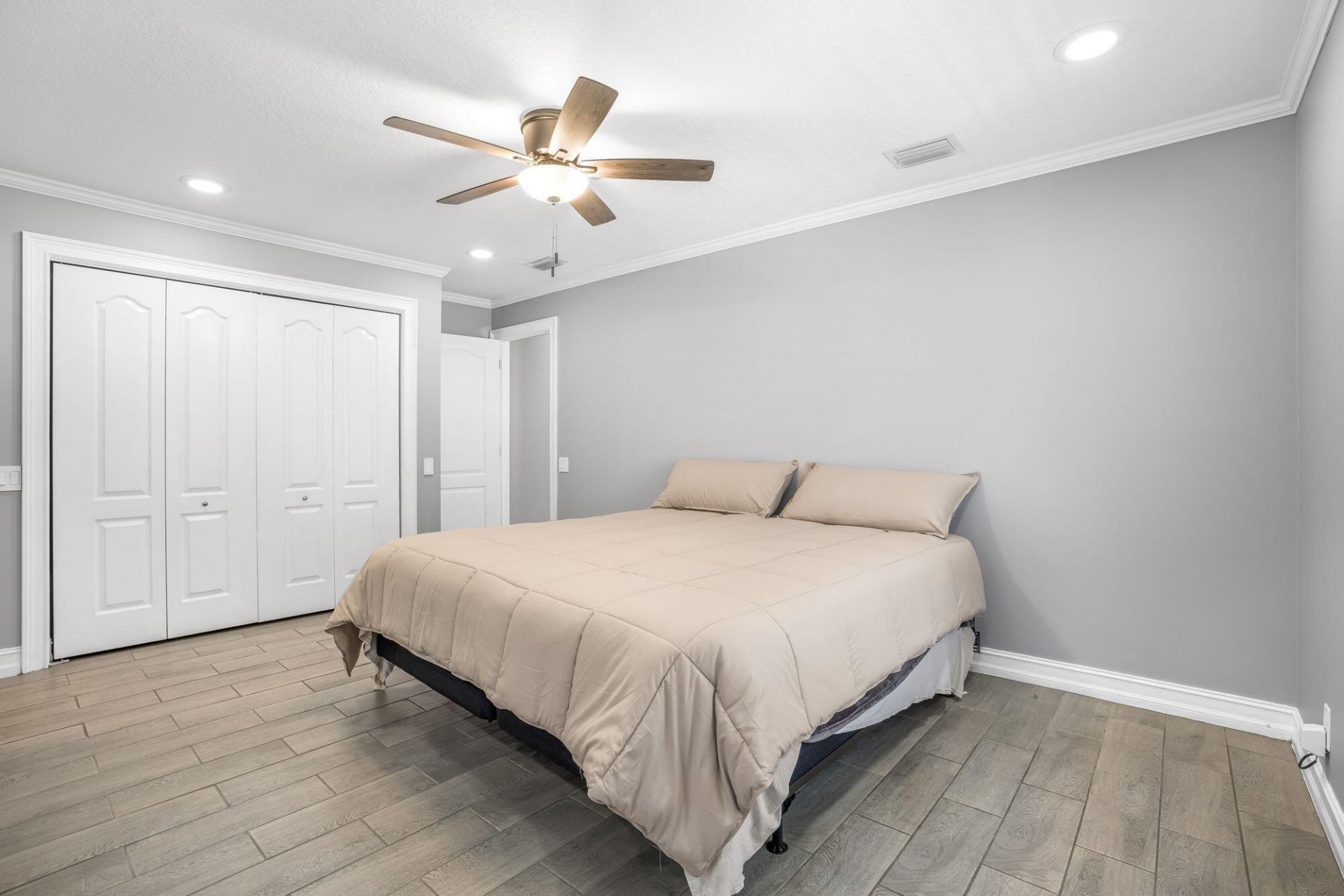 4390 2nd Square Sw, Vero Beach, FL 32968 Photo