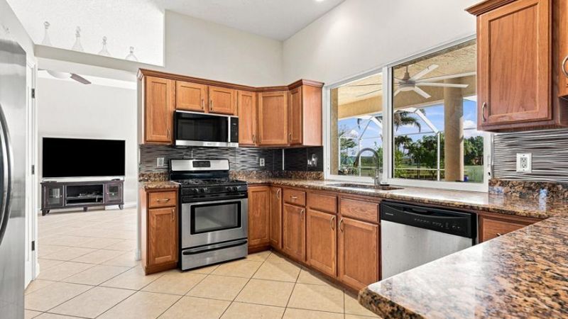 1863 SE Bowie Street, Port Saint Lucie, FL 34952 Photo