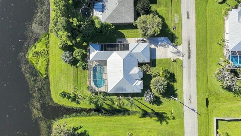 1863 SE Bowie Street, Port Saint Lucie, FL 34952 Photo