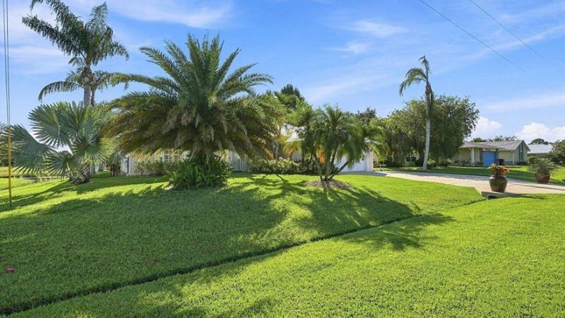 1863 SE Bowie Street, Port Saint Lucie, FL 34952 Photo