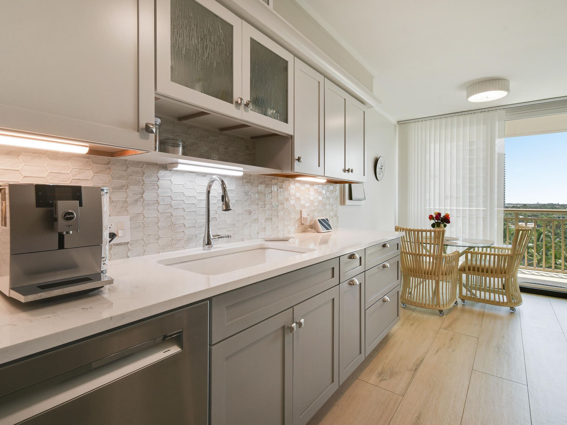 3400 N Ocean Drive, Unit 908, Singer Island, FL 33404 Photo