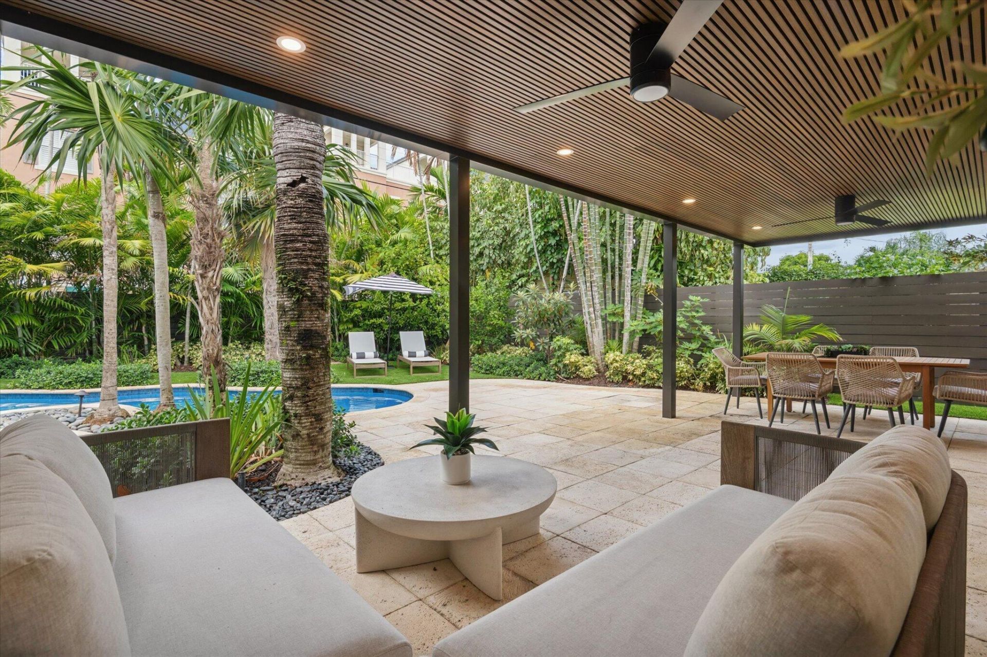 541 NE 8th Avenue, Fort Lauderdale, FL 33301 Photo