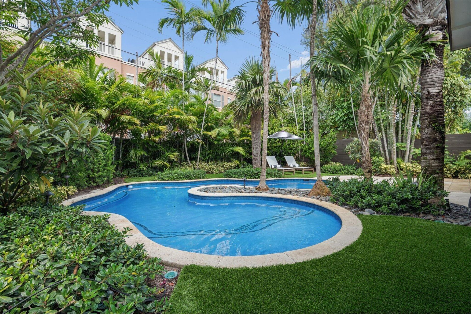 541 NE 8th Avenue, Fort Lauderdale, FL 33301 Photo