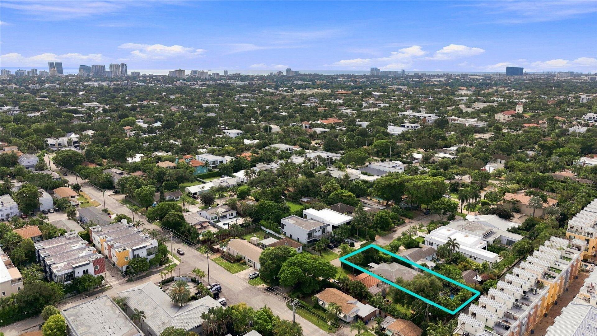 541 NE 8th Avenue, Fort Lauderdale, FL 33301 Photo