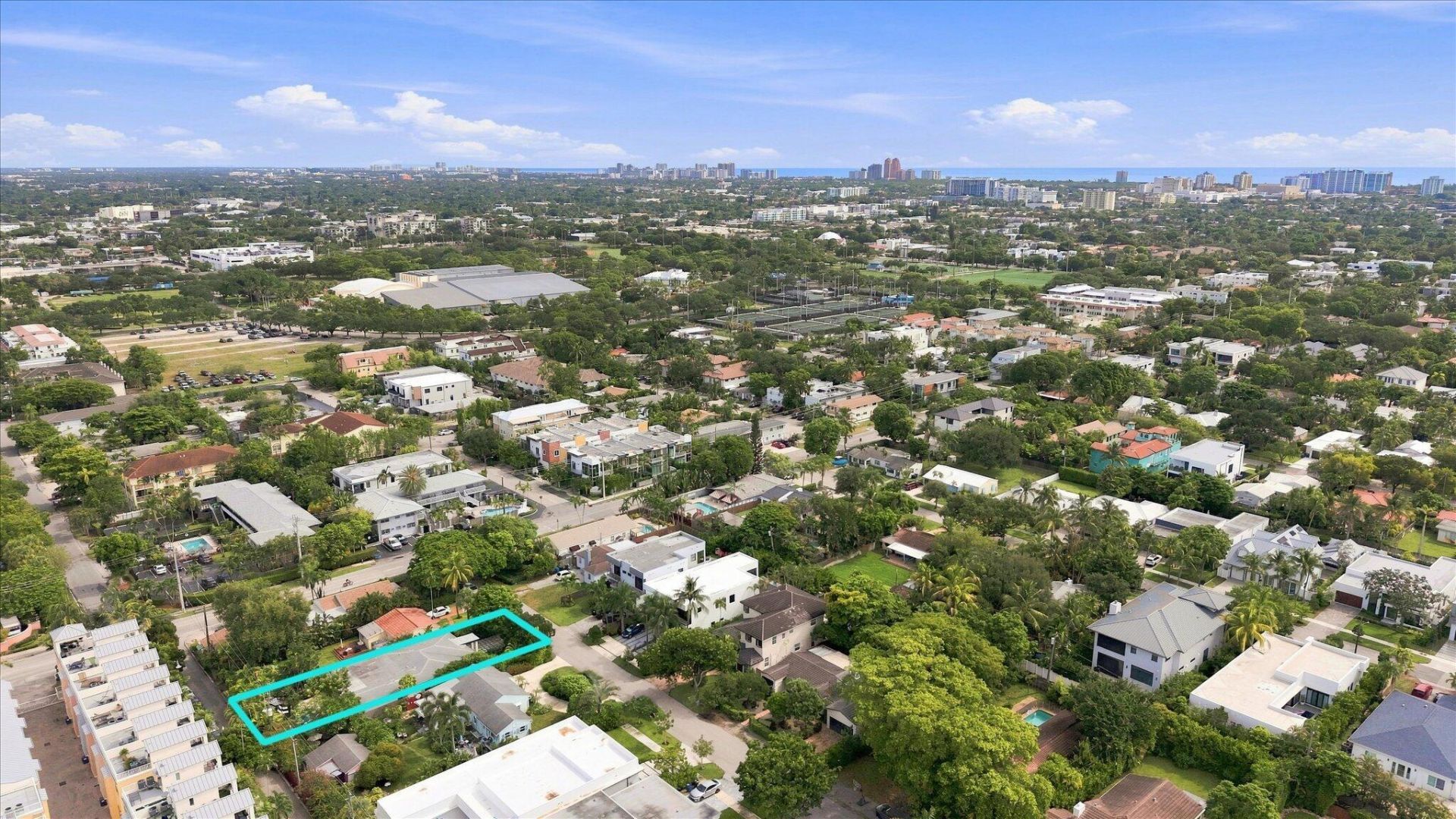 541 NE 8th Avenue, Fort Lauderdale, FL 33301 Photo
