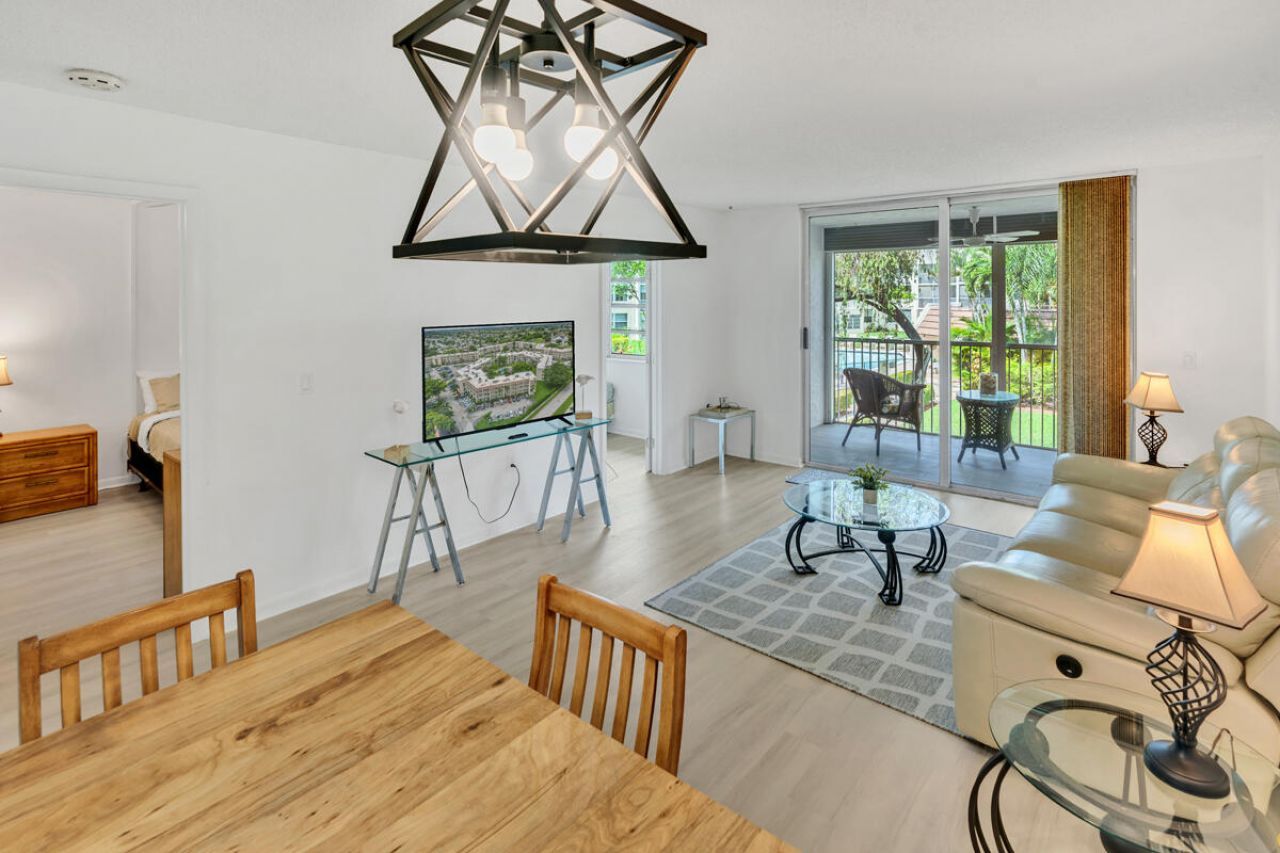 6800 Royal Palm Boulevard, Unit 207F, Margate, FL 33063 Photo