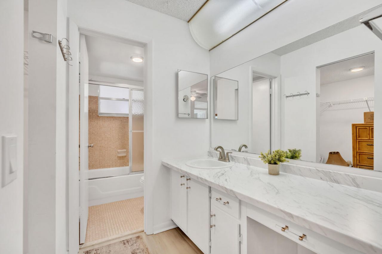 6800 Royal Palm Boulevard, Unit 207F, Margate, FL 33063 Photo