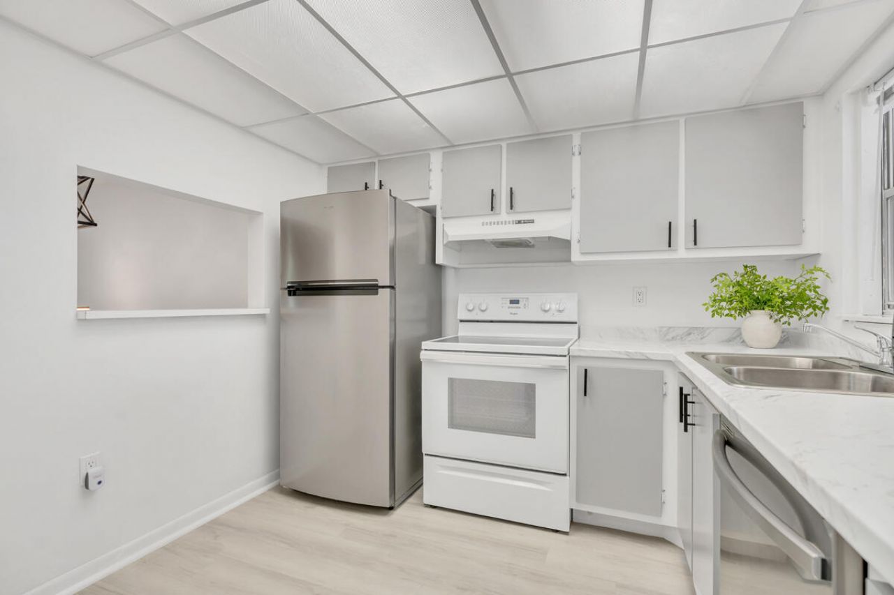 6800 Royal Palm Boulevard, Unit 207F, Margate, FL 33063 Photo