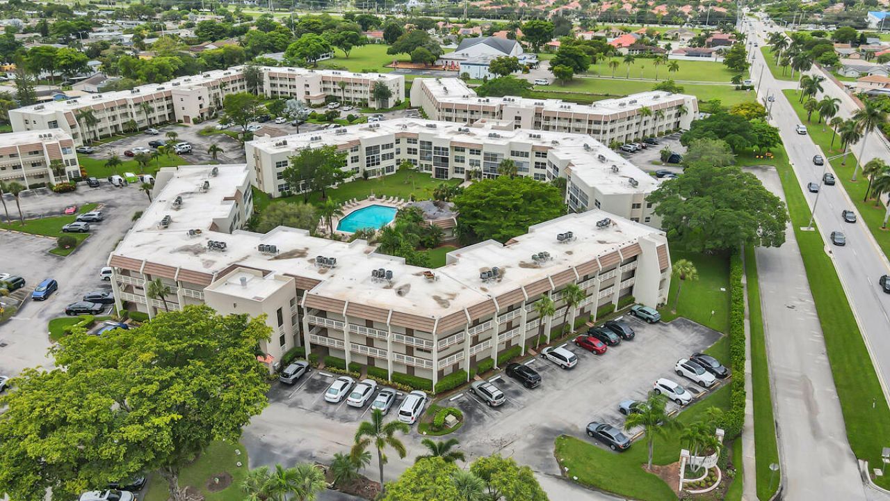 6800 Royal Palm Boulevard, Unit 207F, Margate, FL 33063 Photo