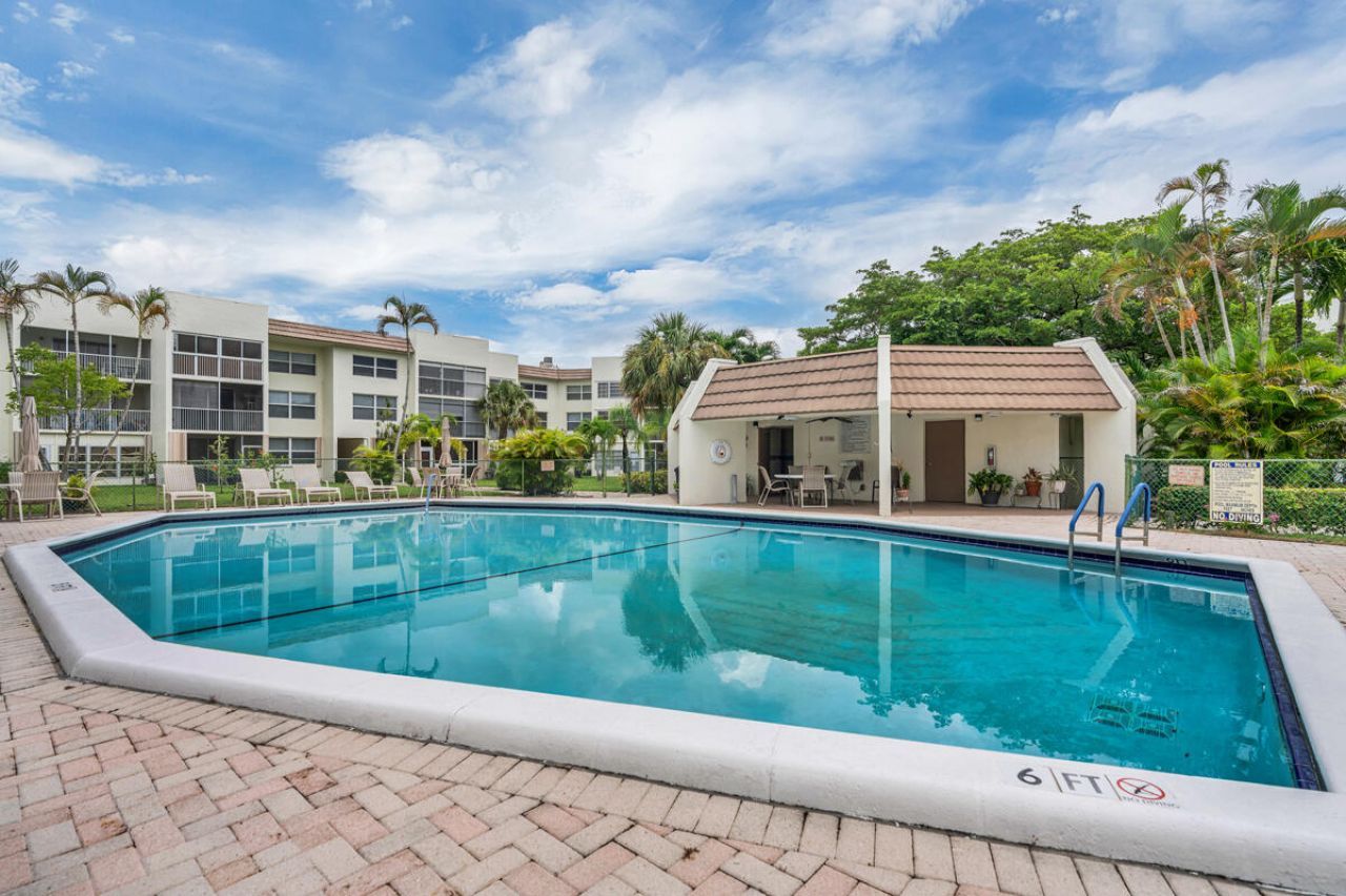 6800 Royal Palm Boulevard, Unit 207F, Margate, FL 33063 Photo