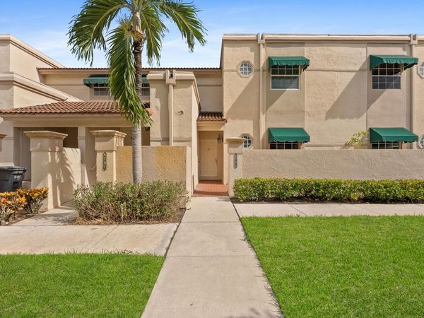 6705 Via Regina, Boca Raton, FL 33433