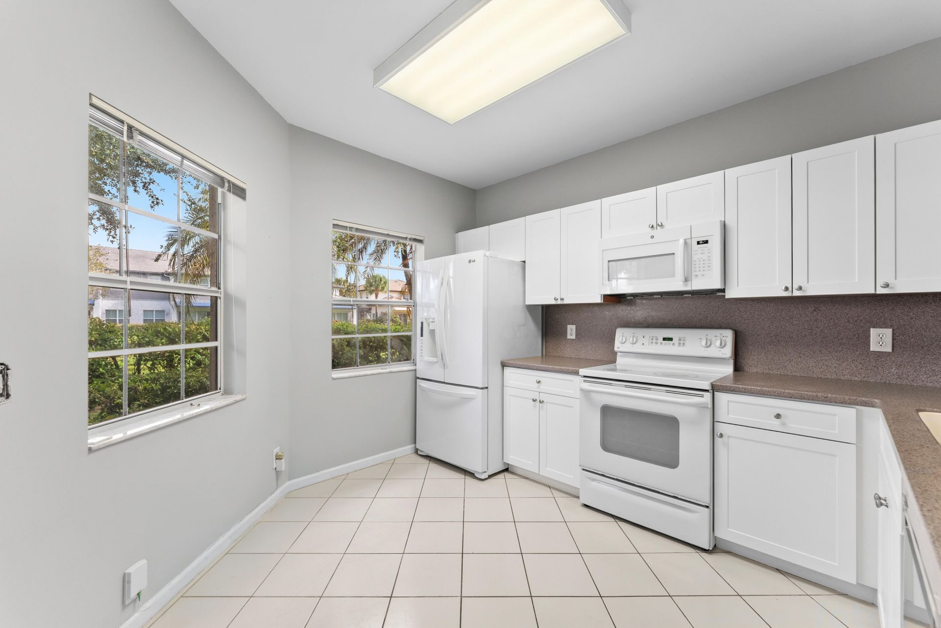 6705 Via Regina, Boca Raton, FL 33433 Photo