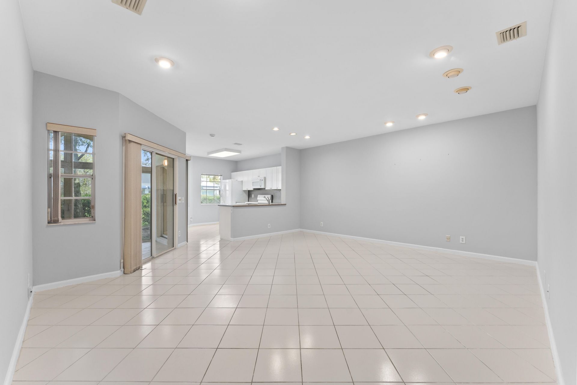 6705 Via Regina, Boca Raton, FL 33433 Photo