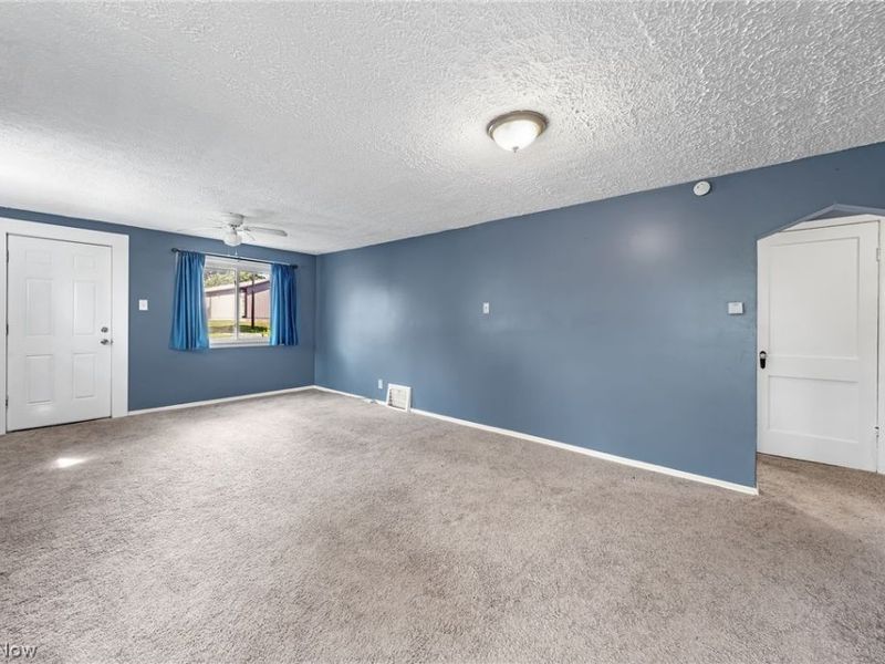 168 Killian Road, Coventry, OH 44319 Photo 2