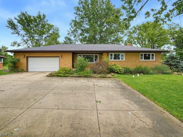 10047 York Road , North Royalton, OH 44133