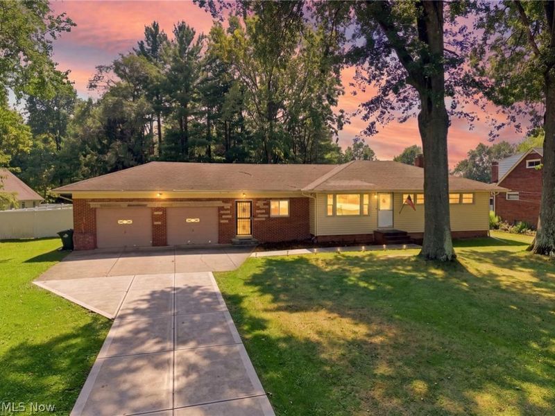 10561 Albion Road, North Royalton, OH 44133 Photo 1