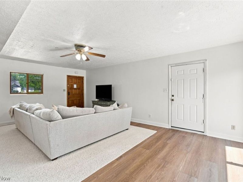 10561 Albion Road, North Royalton, OH 44133 Photo 8