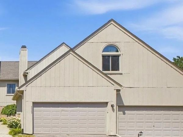 29363 Laurel Drive , Unit 38, Farmington Hills, Mi 48331