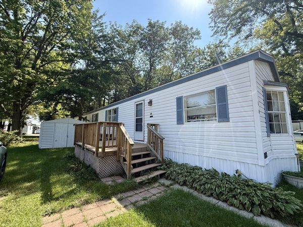 900 Regan Road , Rock Falls, IL 61071