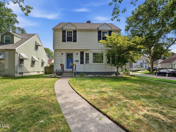 3702 Elmhurst Road , Toledo, OH 43613