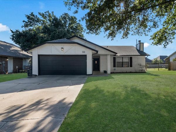 11435 S Douglas Avenue , Jenks, OK 74037