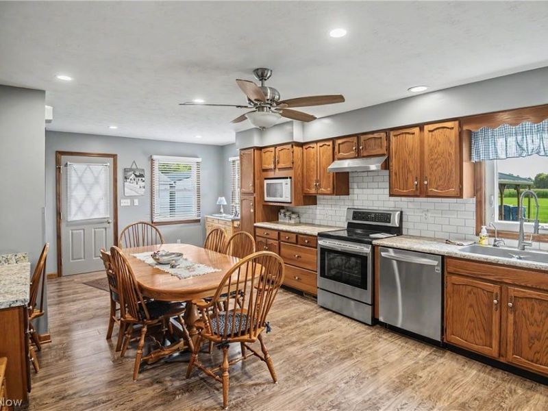 7603 W South Range Road, Salem, OH 44460 Photo 2