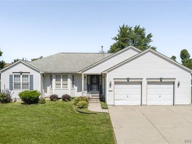 42 Peckham Street , Buffalo, NY 14206