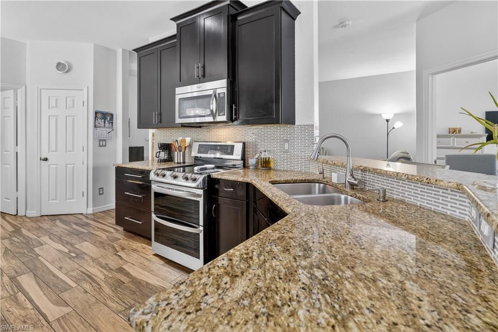 9689 Pineapple Preserve Ct, Fort Myers, FL 33908 Photo